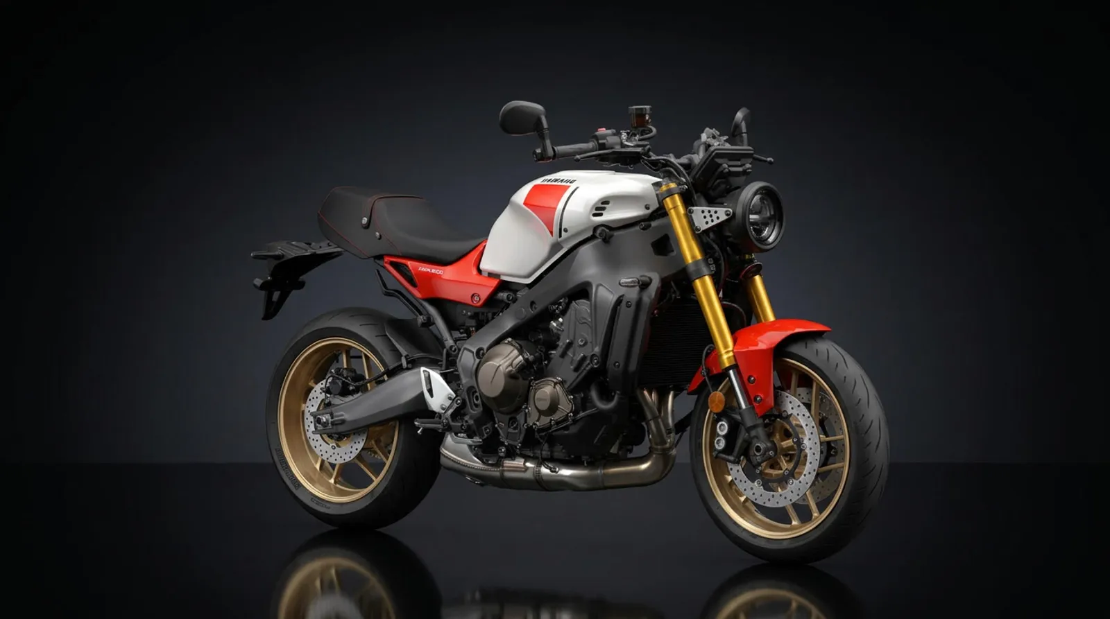 Yamaha XSR900